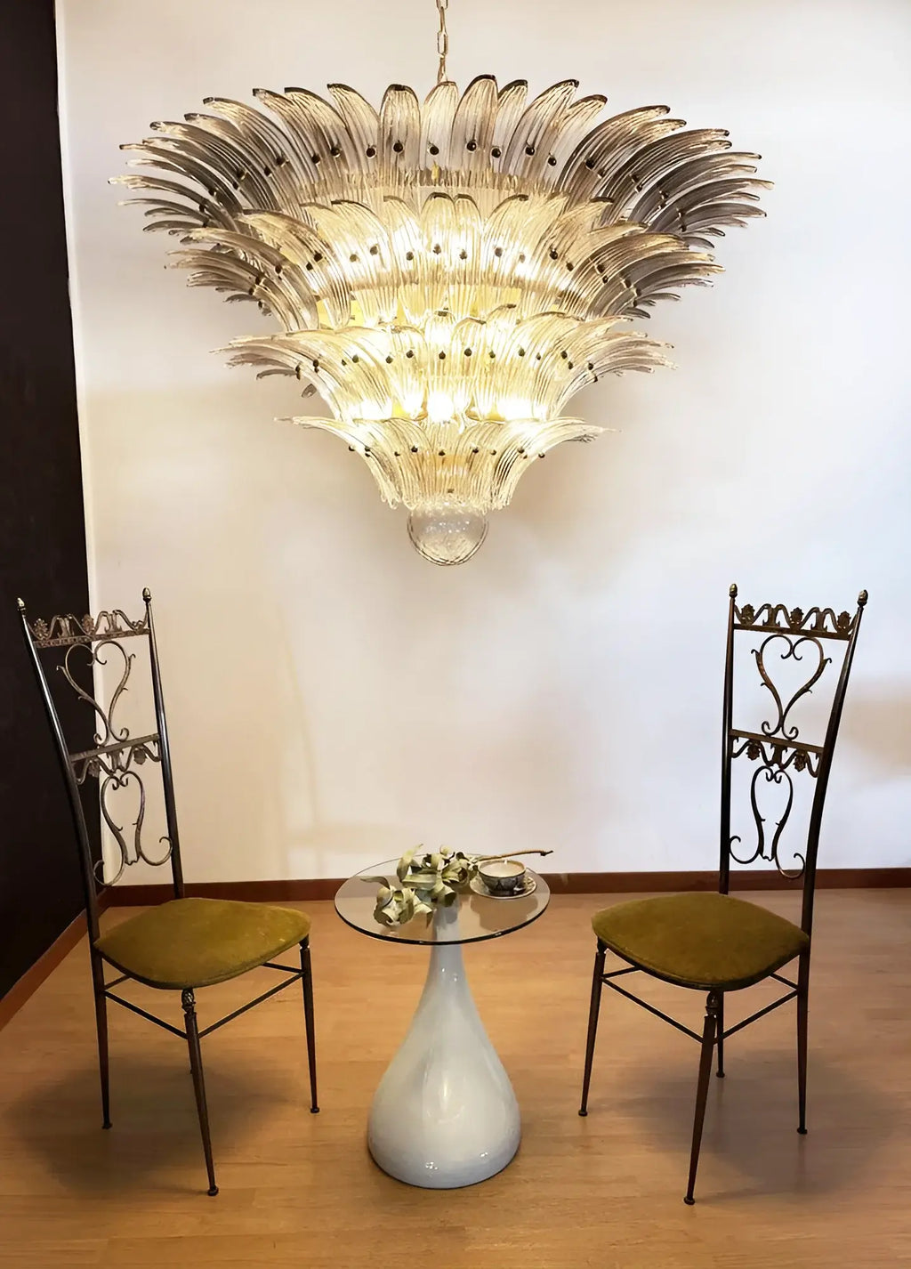 Palmette Murano Smoked Glass Chandelier